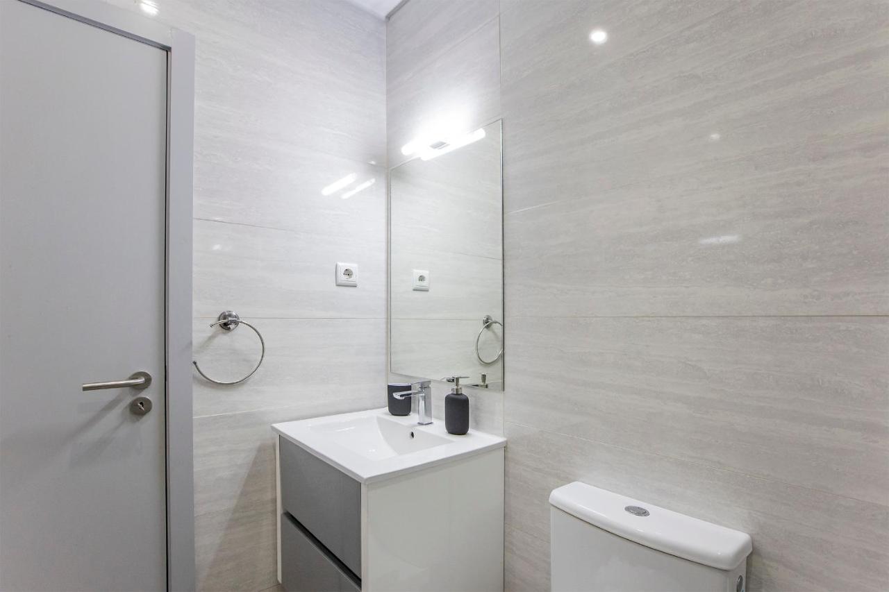 1Br Flat In Trindade W/ Ac By Metro Station Apartman Porto Kültér fotó